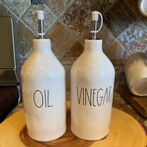 Rae Dunn OIL & VINEGAR
